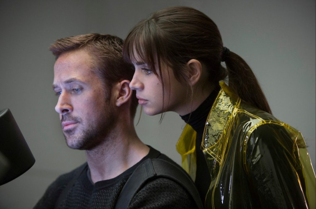 Ryan Gosling as K and Ana de Armas as Joi in a still from Blade Runner 2049