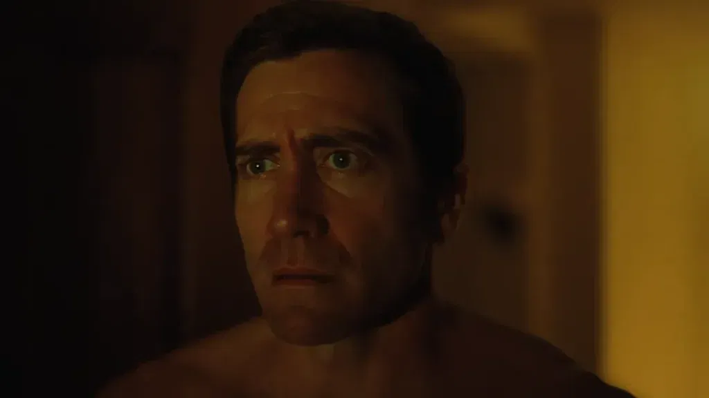 Jake Gyllenhaal as Tate Gordon in Remain