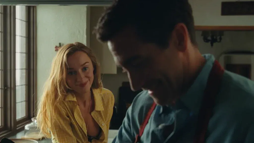 Phoebe Dynevor as Wren and Jake Gyllenhaal as Tate Gordon in Remain