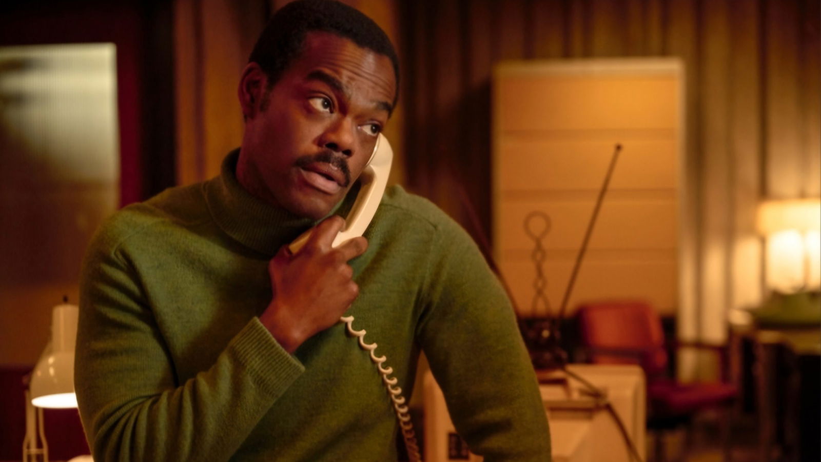 William Jackson Harper in American Hostage (2026) | Image via Amazon MGM Studios