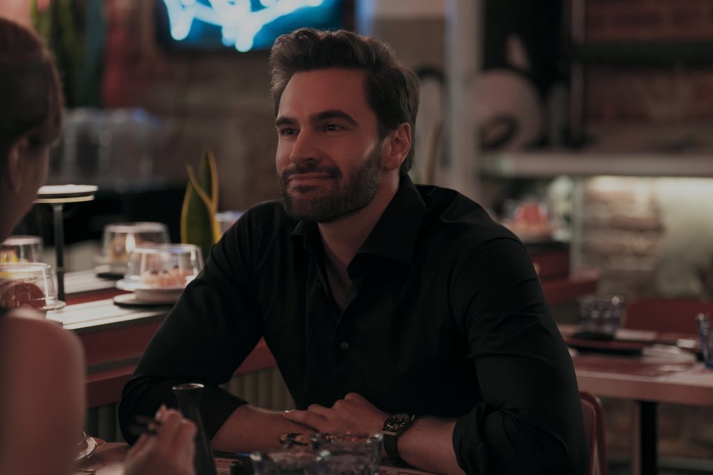 Adam (Tom Bateman) in The Love Hypothesis