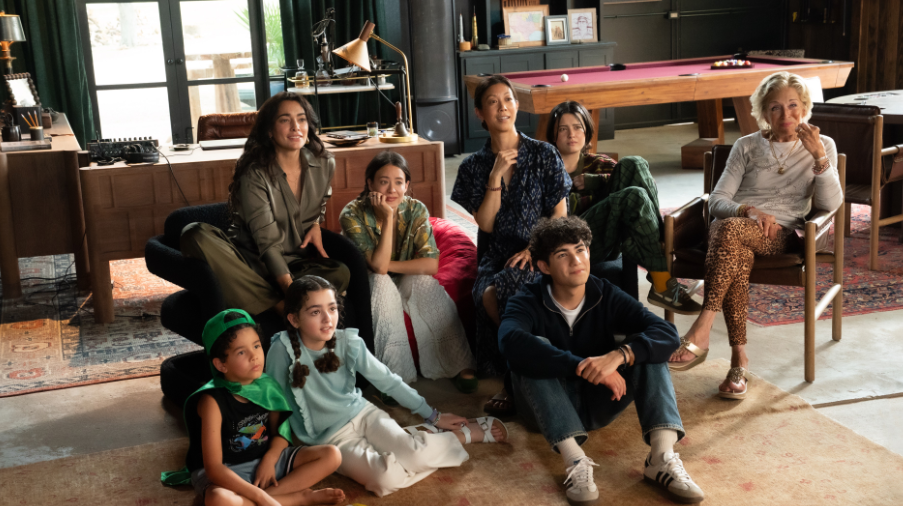 Natalie Martinez, Highdee Kuan, Brittany Ishibashi, Oona Yaffe, Holland Taylor, Noah Carganilla, Ella Grace Helton and Nolan Almeida in Brothers
