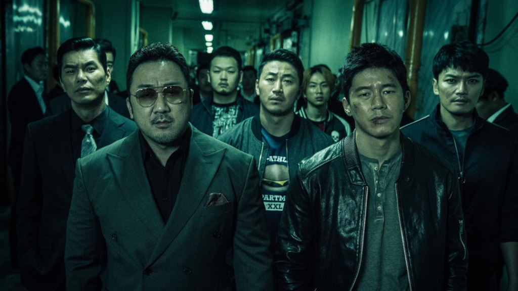 Ma Dong-seok and Kim Mu-yeol in The Gangster, the Cop, the Devil (2019)